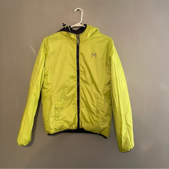 REVERSIBLE Down/Windbreaker Jacket - Picture 3 of 4